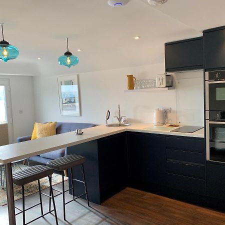 St Ives Modern Studio Apartment With Stunning Views! מראה חיצוני תמונה