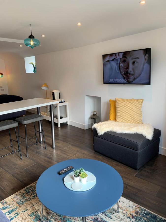 St Ives Modern Studio Apartment With Stunning Views! מראה חיצוני תמונה
