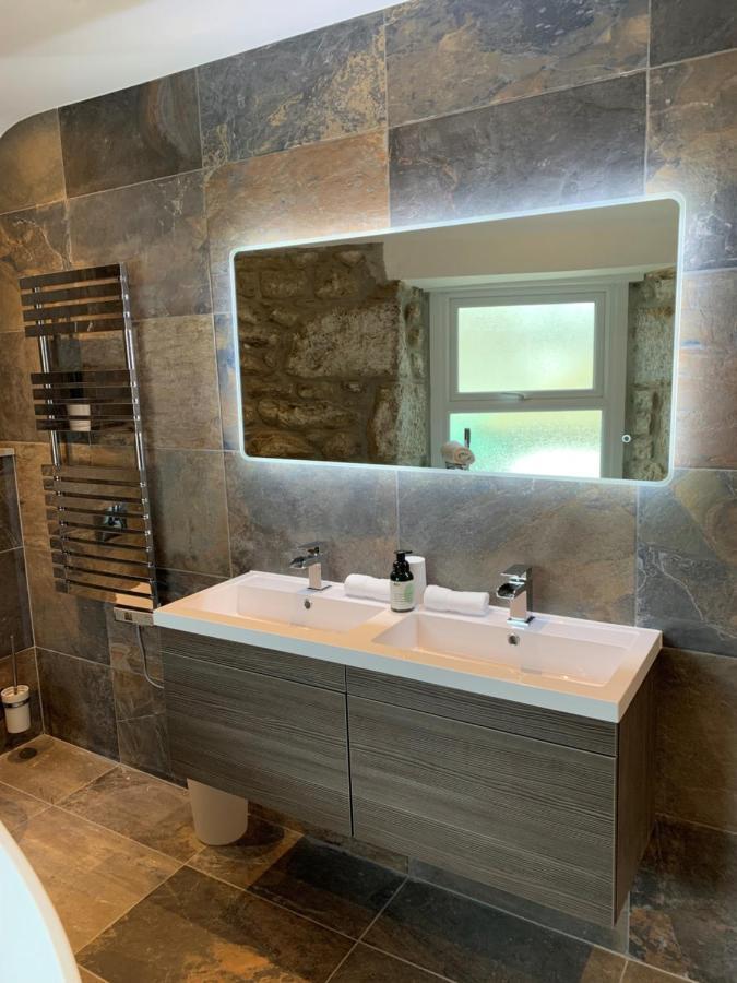 St Ives Modern Studio Apartment With Stunning Views! מראה חיצוני תמונה